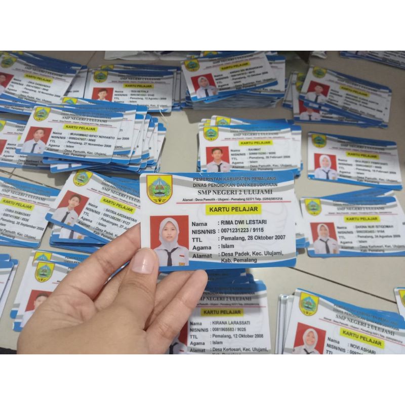 

ID CARD / KARTU PELAJAR / KARTU ANGGOTA FREE ANTI GORES LANGSUNG JADI TANPA MINIMAL ORDER