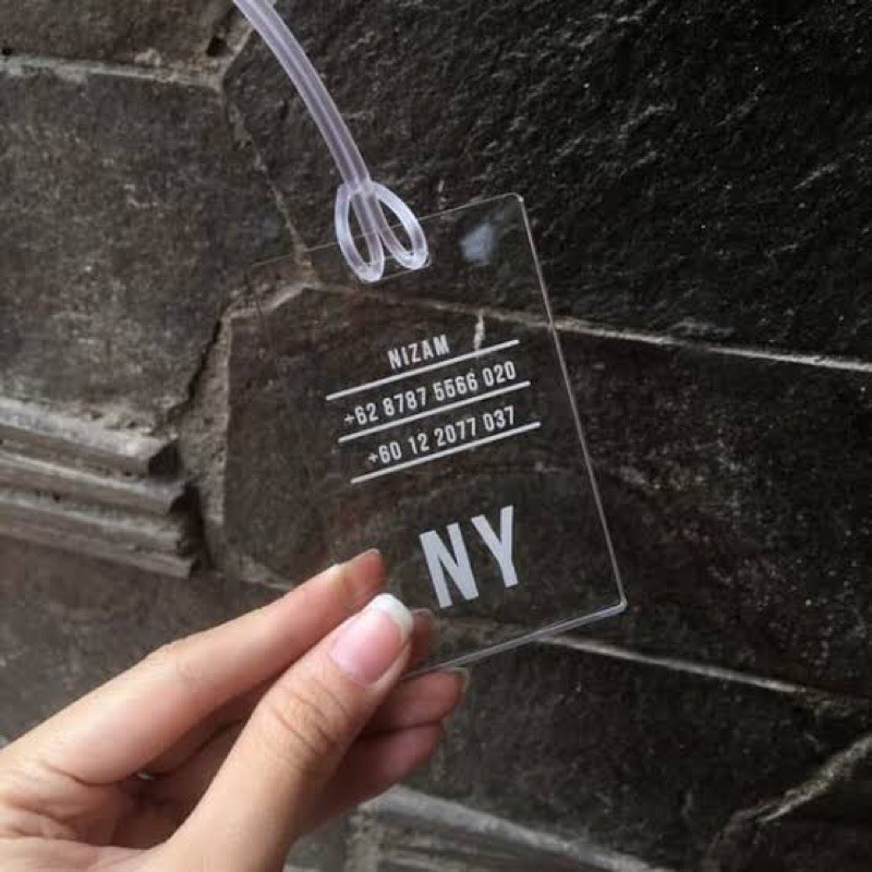 

hang tag / hang tag murah / Bag tag / Luggage Tag / Bag tag akrilik / Bag tag custom / custom akrilik / Luggage Tag