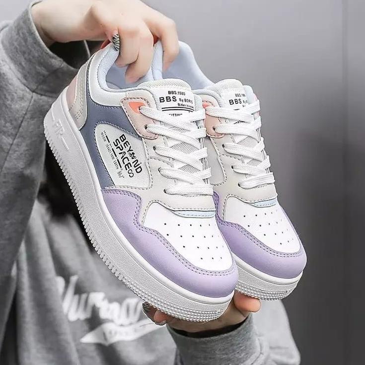 L1x1W--RK Collection - Sepatu Sneakers Wanita Beyond Space
