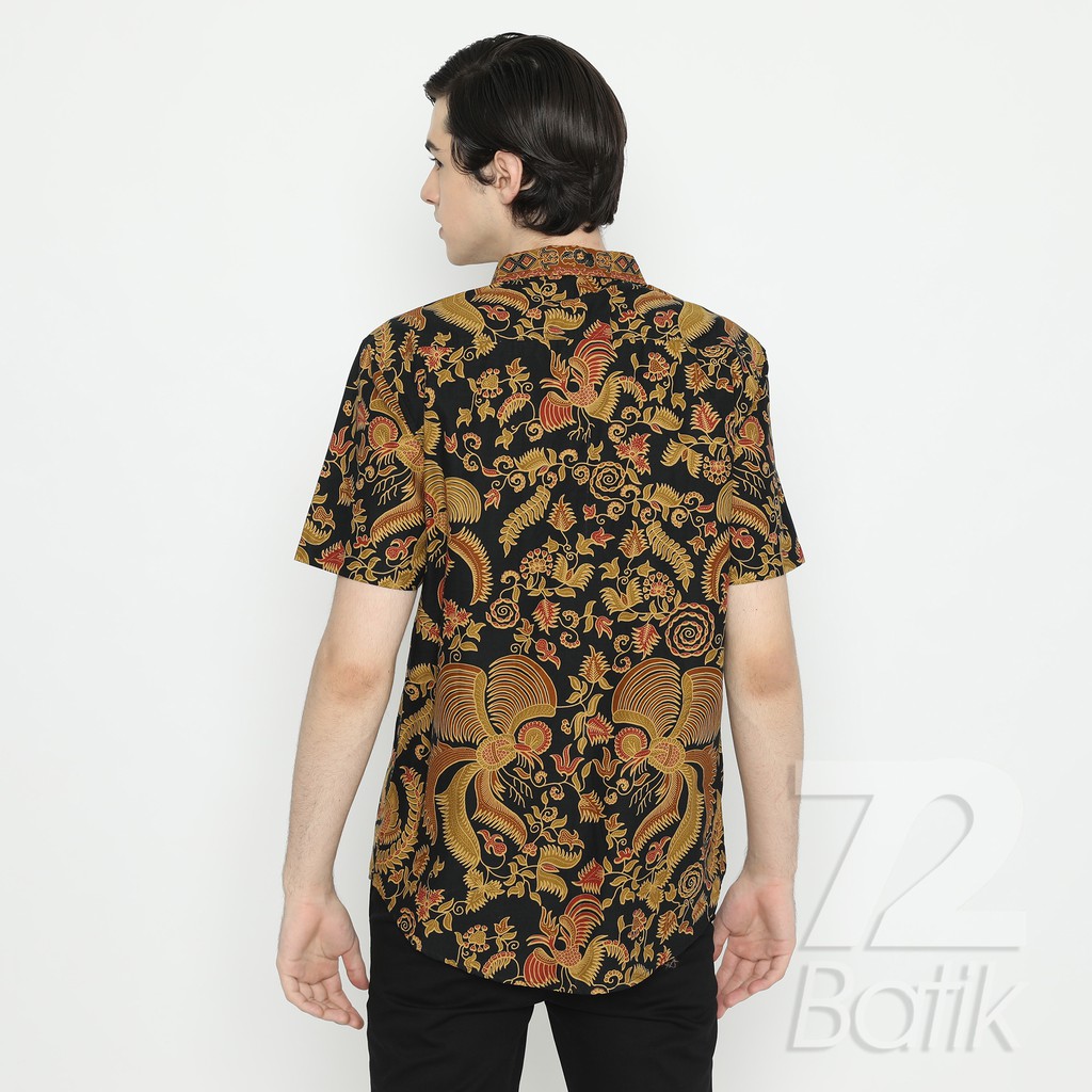 KEMEJA BATIK PRIA Lengan Pendek Premium Motif Burung Warna Hitam Coklat 725453 Cap 72 - Baju Kemeja Atasan Pakaian Setelan Batik Pria Cowok Laki Laki Remaja Keluarga Kantor Lengan Pendek Modern Slimfit Slim Fit Premium Kekinian