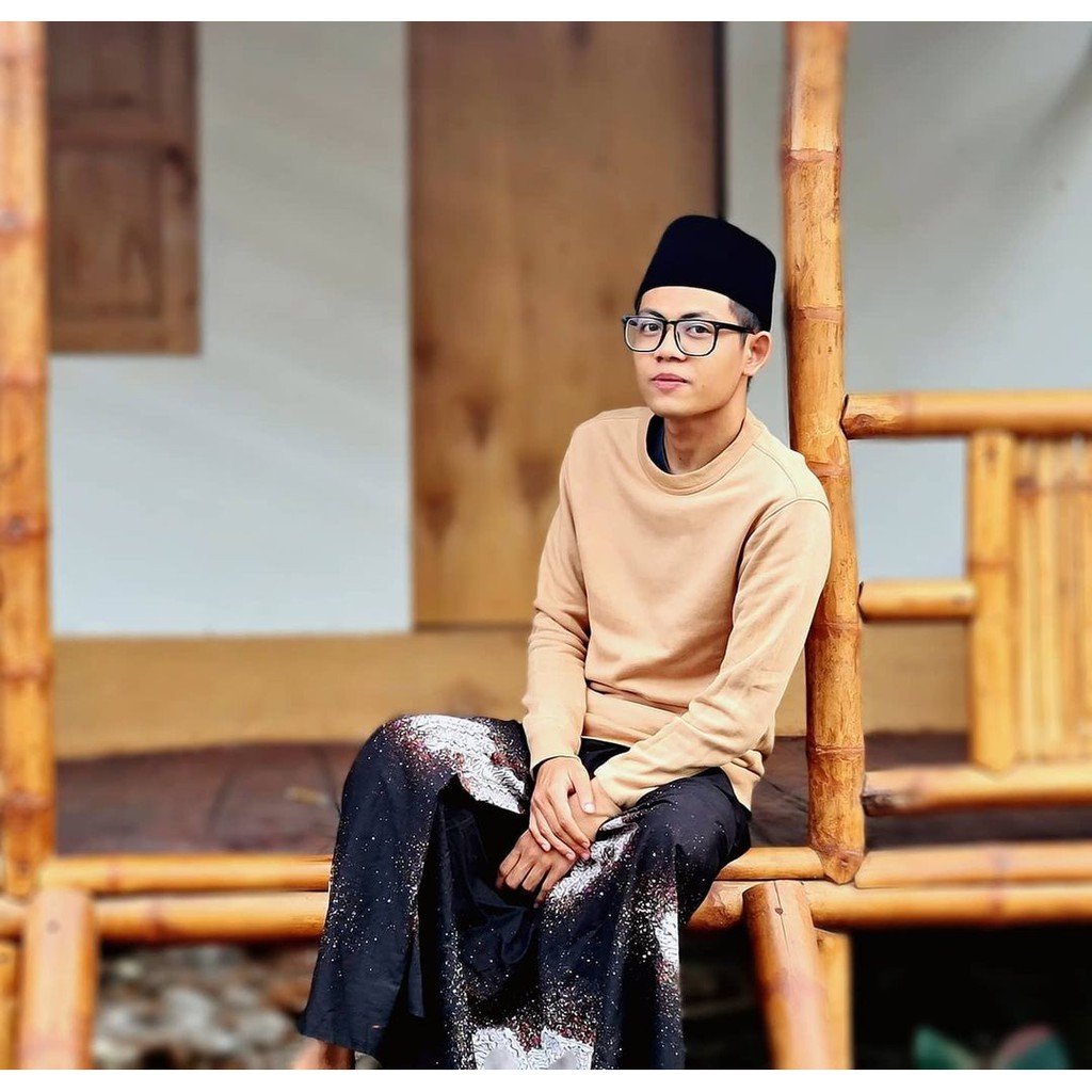SARUNG KANJENG SARUNG BATIK MOTIF PARANG LINTANG