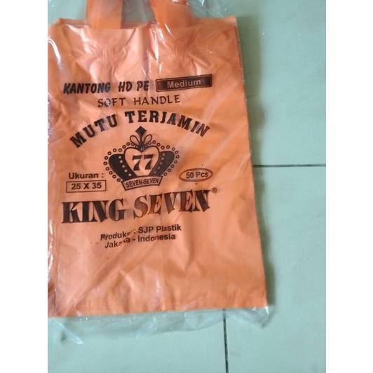 

Kantong Plastik HD PE King Seven Soft Handle Isi 50 Uk 25 x 35