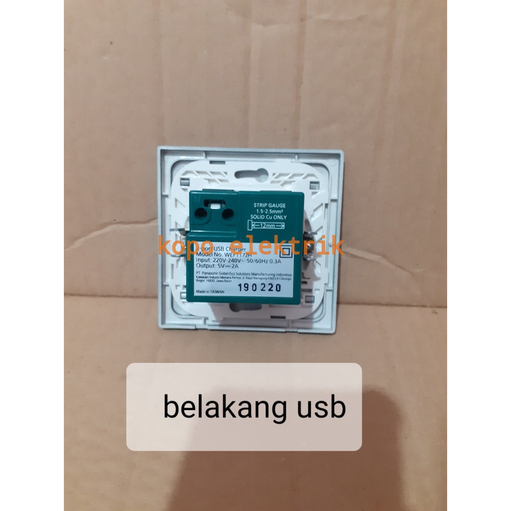 Panasonic soket USB tanpa Frame / Charger Soket USB WEF1172