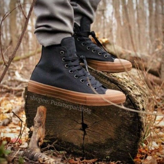 Converse Chuck Taylor High Black Gum