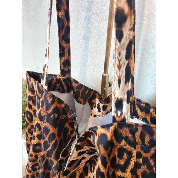 Cabiciks - Leopard Polyester Baggy Nudie Tote Bag