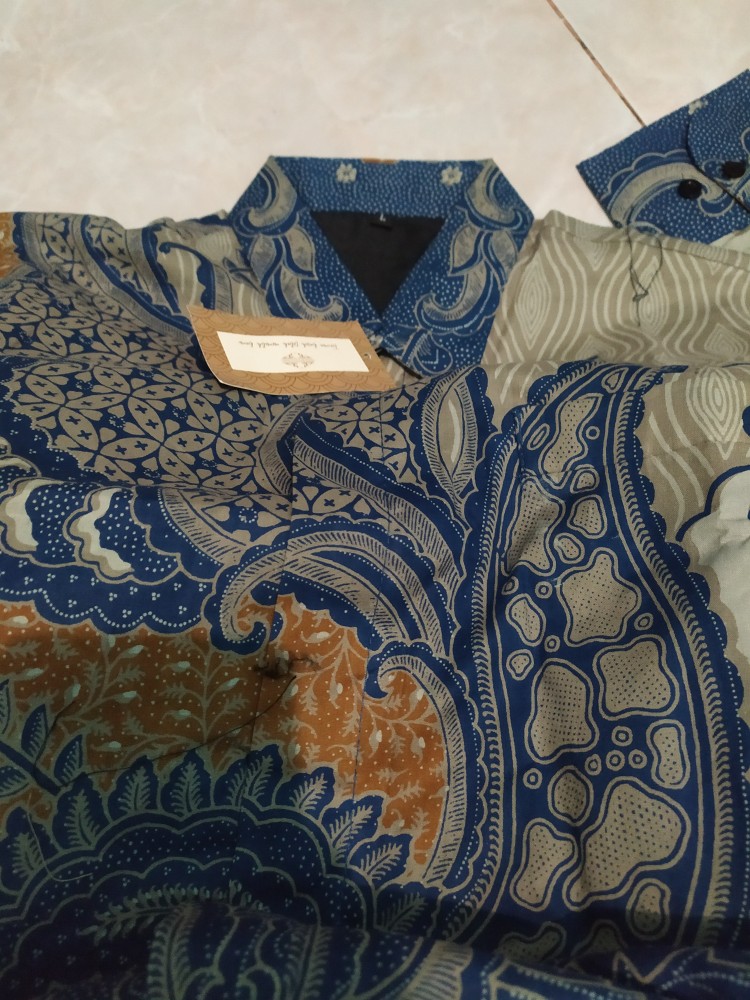 Bimasena Biru Kemeja Batik Pria Full Furing Bahan Katun Halus Sragenan
