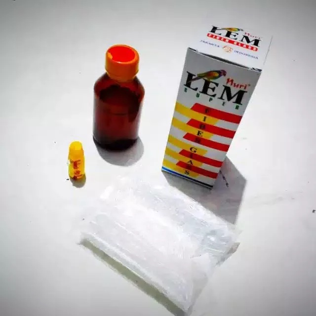 Lem Nuri Lem Lem Fiber Glass Super Glue Power Penambal Bak Mandi Lem Penambal Tangki Air Lem Toren T