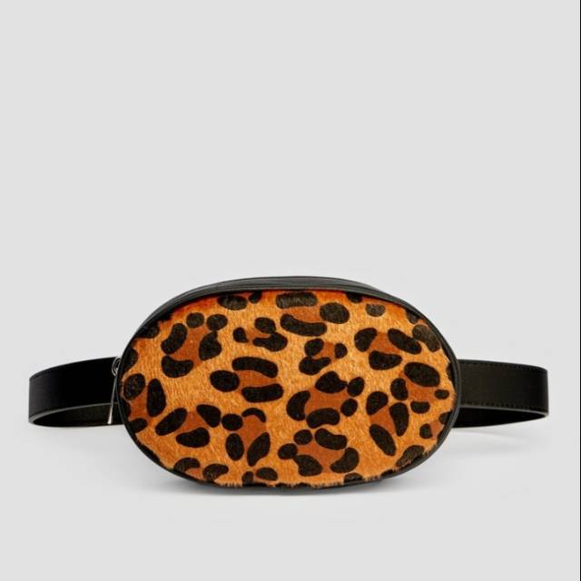 STRADIVARIUS LEOPARD BELT BAG