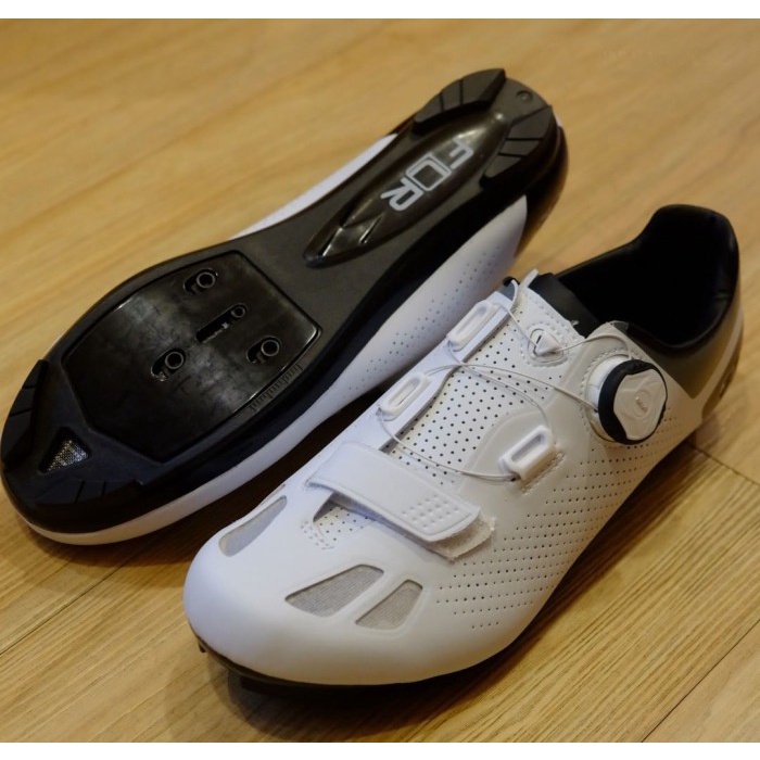 Sepatu FLR F-11 Road Shoes White - 42