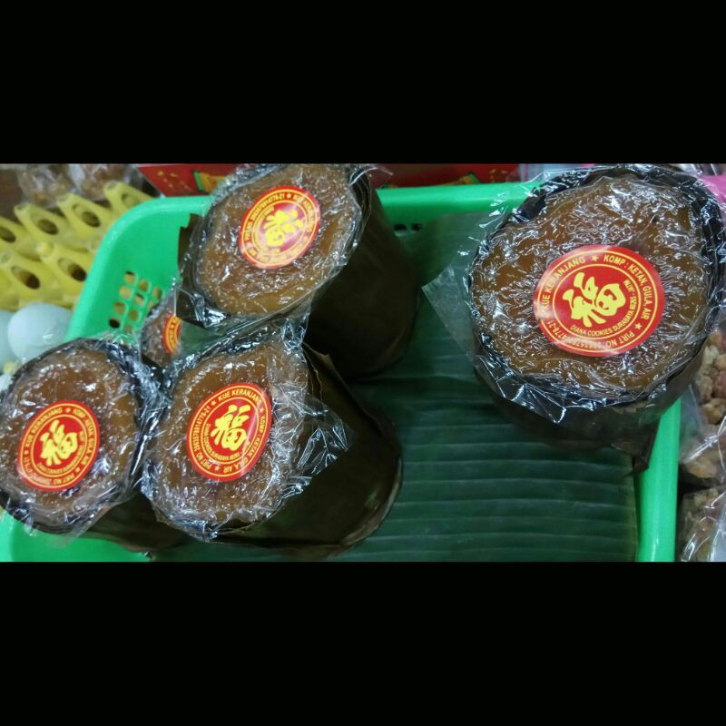 Aneka Kue Ranjang Bungkus Daun (Tegal)