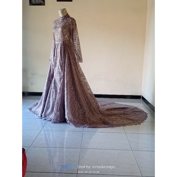 kebaya dyung ekor plus ekor lepasn + kerudung