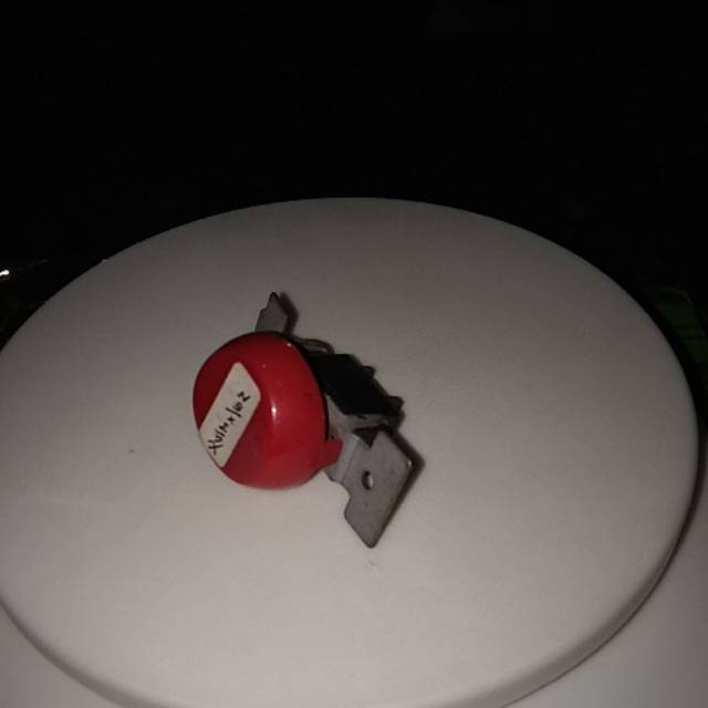 Saklar blender merek biasa