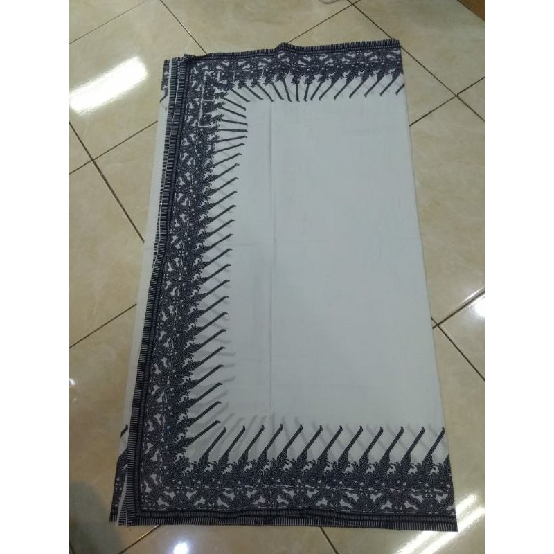 Kain batik solo alusan parang keris modang putih