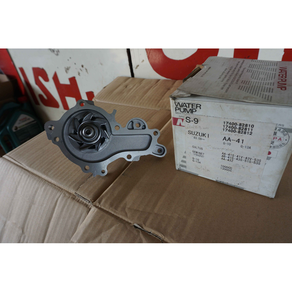 Water Pump Waterpump Suzuki Jimny Caribian/Swift Old merk NPW S-9