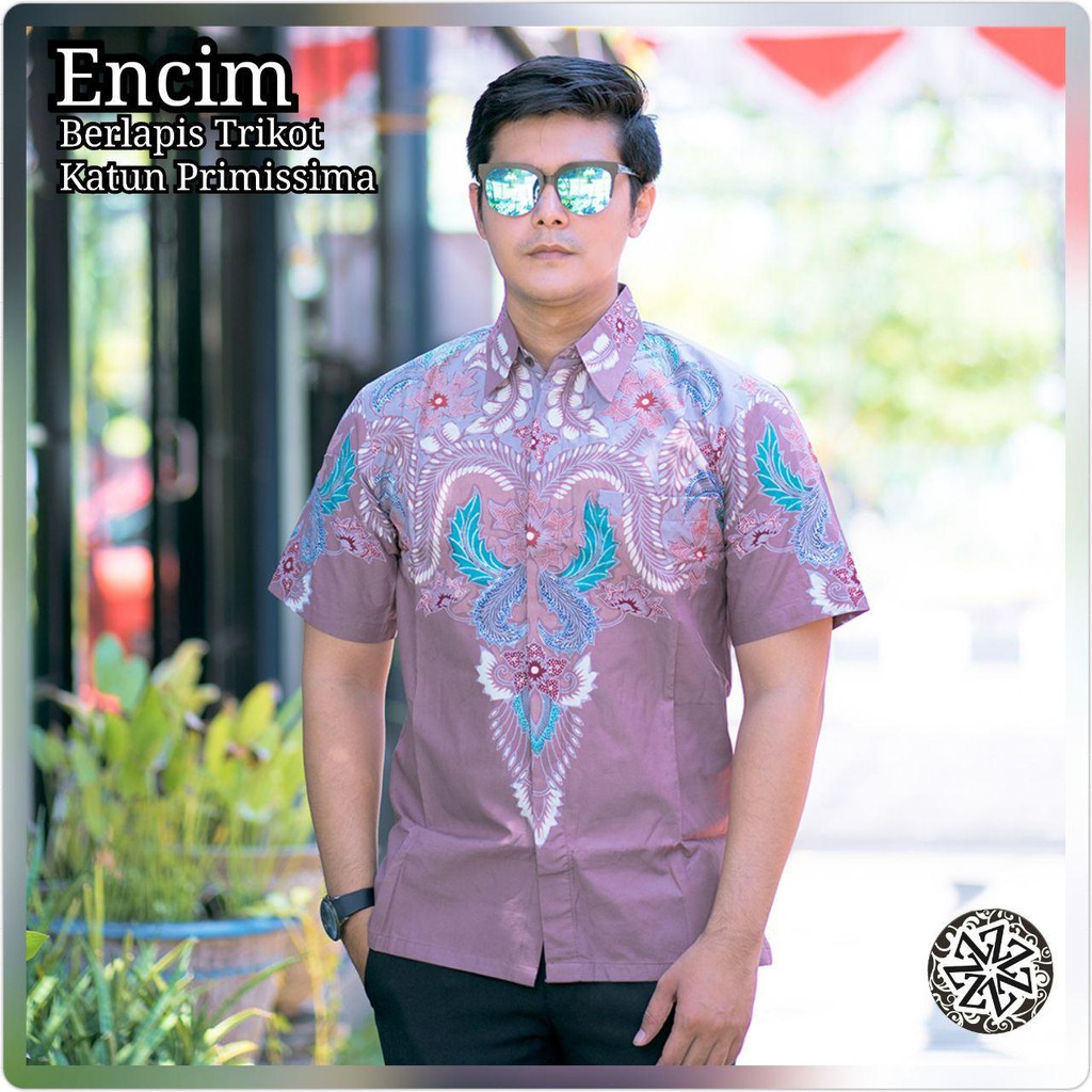 Model Baju Batik Kombinasi Pria Terbaru 2020