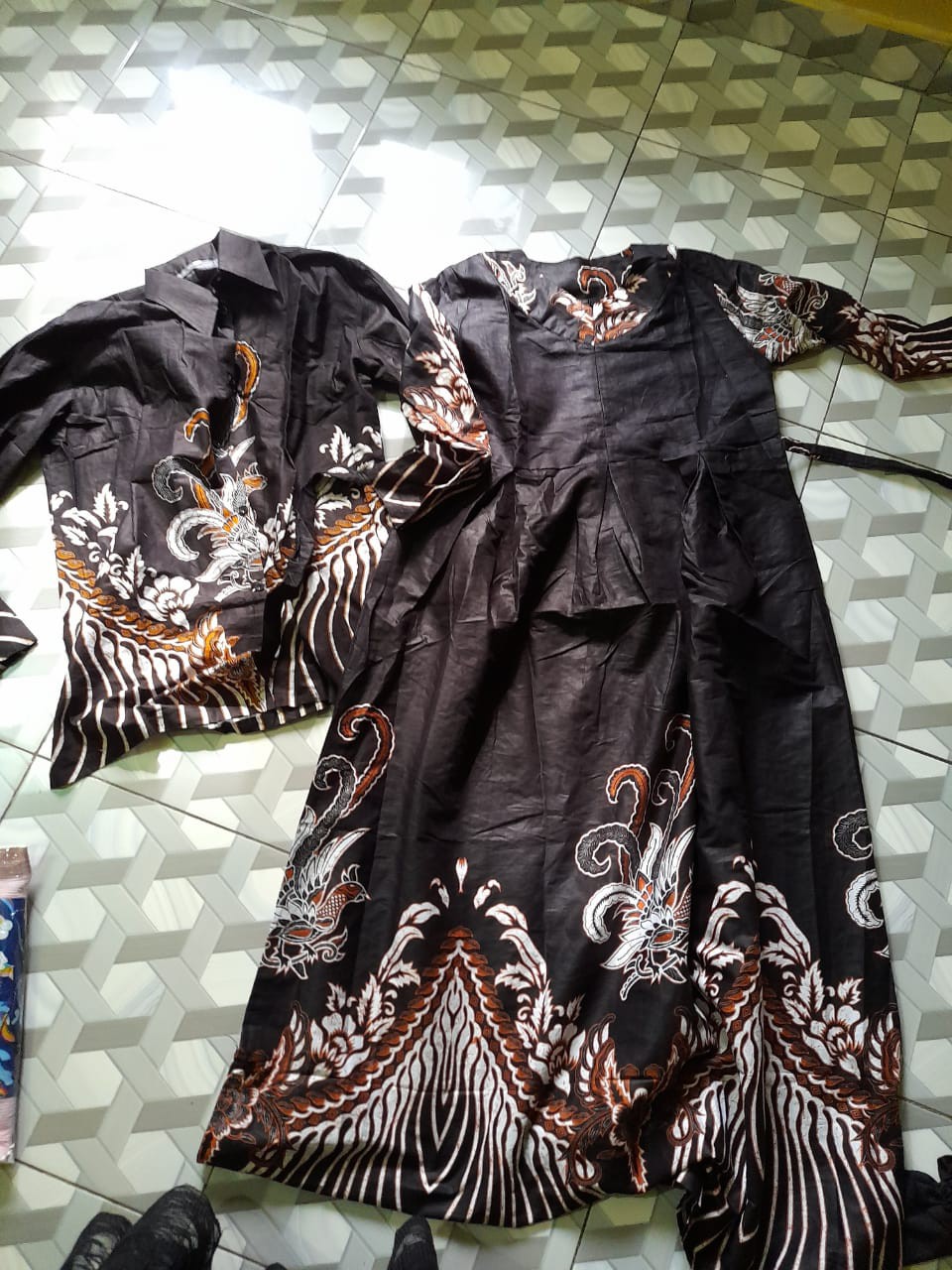 Batik Couple - Sania Ruffle Batik Couple Ori Ndoro Jowi Dnt