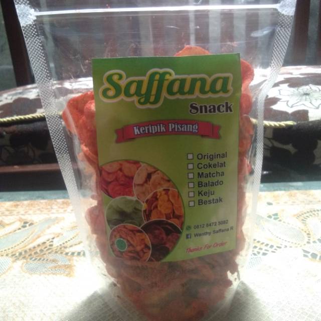 

Keripik pisang rasa balado