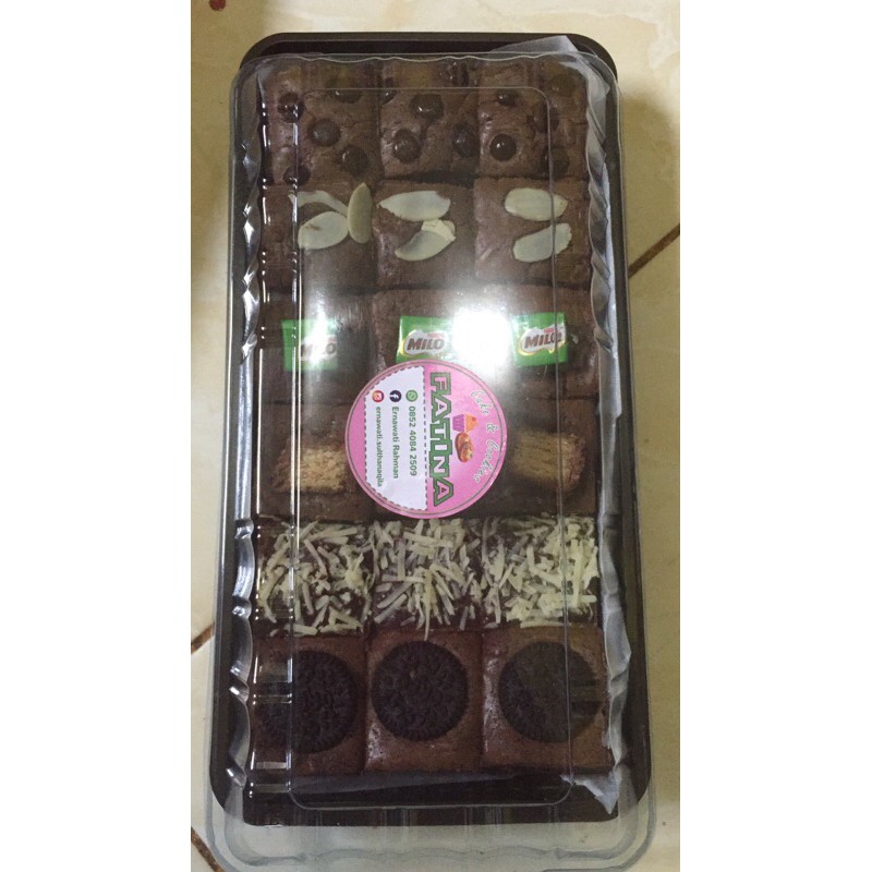 

Kue Brownise potong