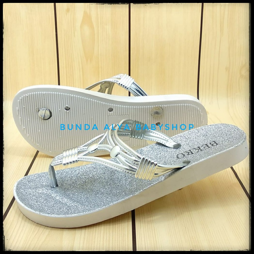 Sandal Wanita Jepit SILVER Size 36 - 40 - Sendal Jepit Perempuan Casual Flat - Sandal Cewek Trendy