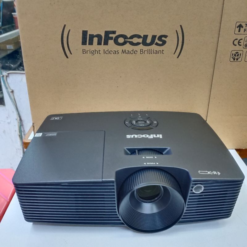 Projector infocus in230 Ansi 3500