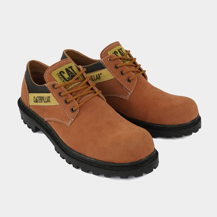 ( BISA COD ) sepatu pria boots safety  kerja lapangan sepatu haiking motoran Caterpillar SBY Pendek Tan