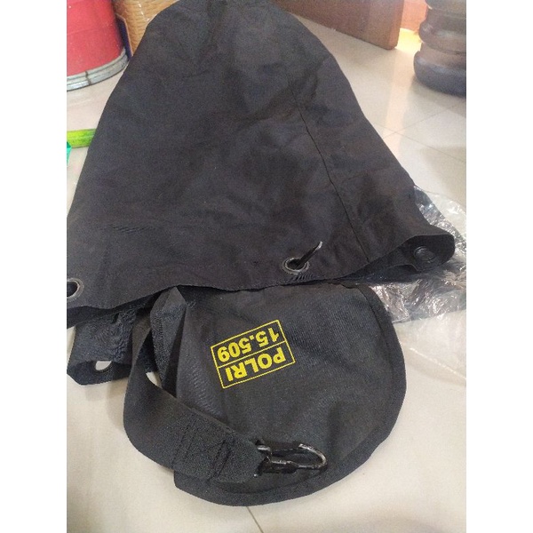 Tas vulsak hitam jatah polri