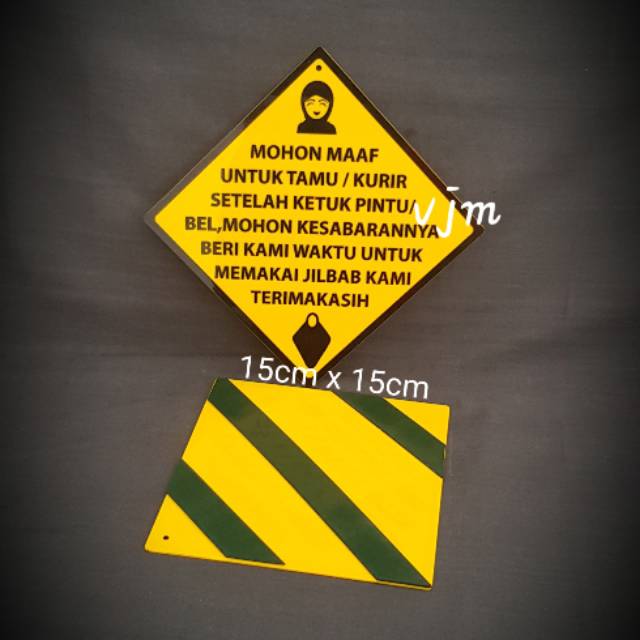 Acrylic Mohon Maaf Untuk Tamu Bel, Tunggu kesabaran