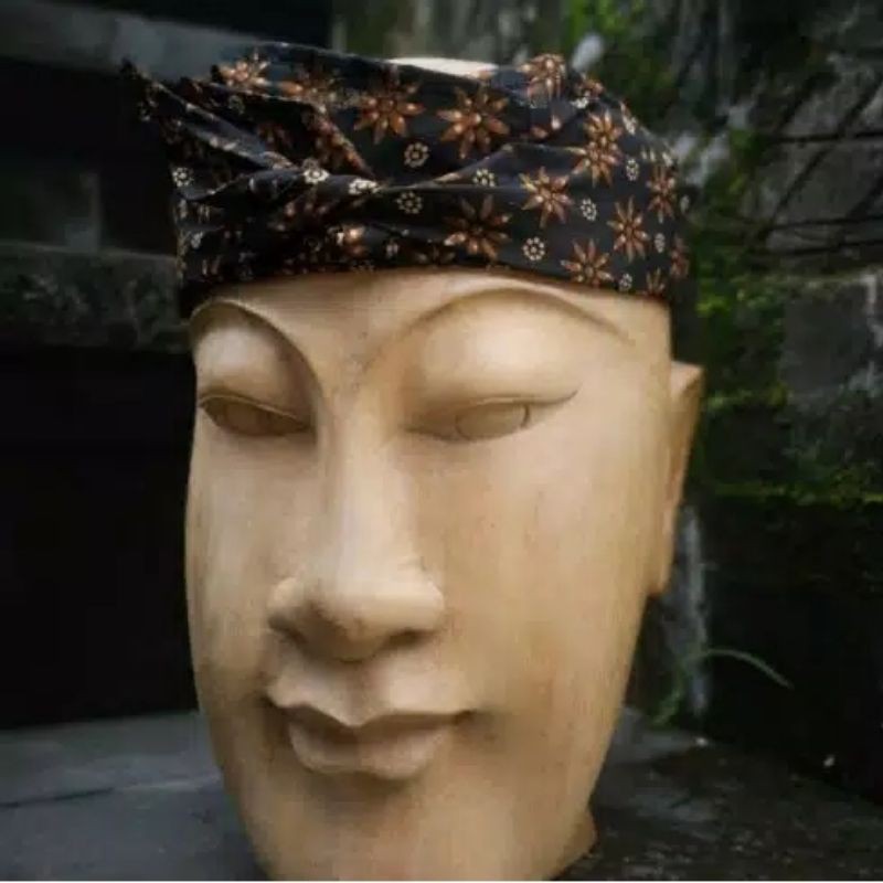 Udeng Nayah Setengah Jadi/Udeng Nayah Batik/Udeng Nayah Putih