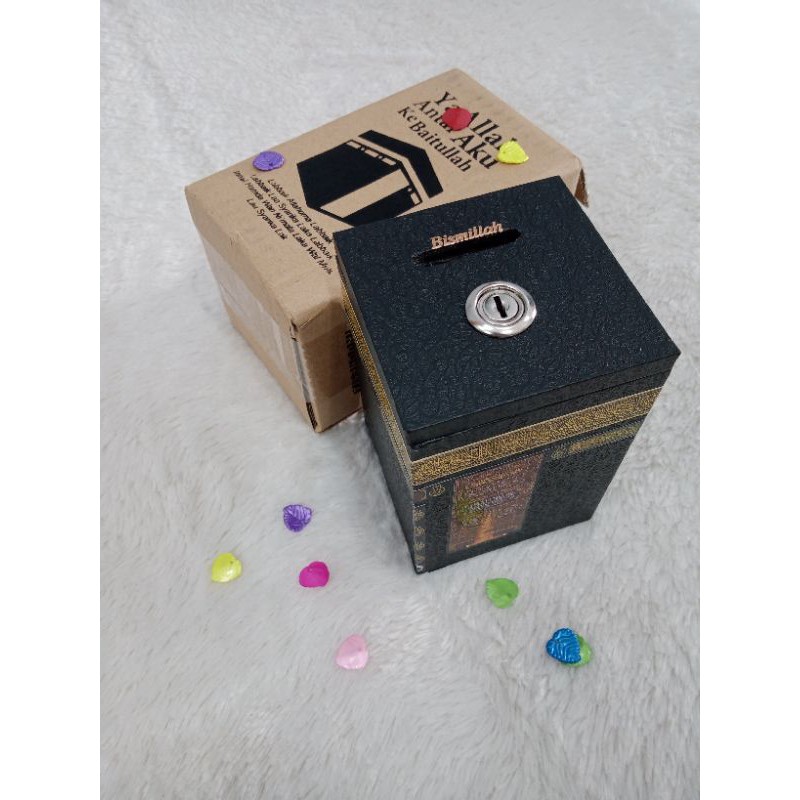 celengan Kakbah Ka'bah kunci kecil