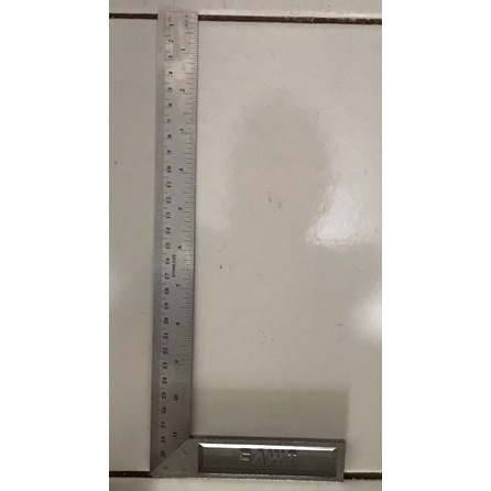 

Penggaris Siku Meter 12