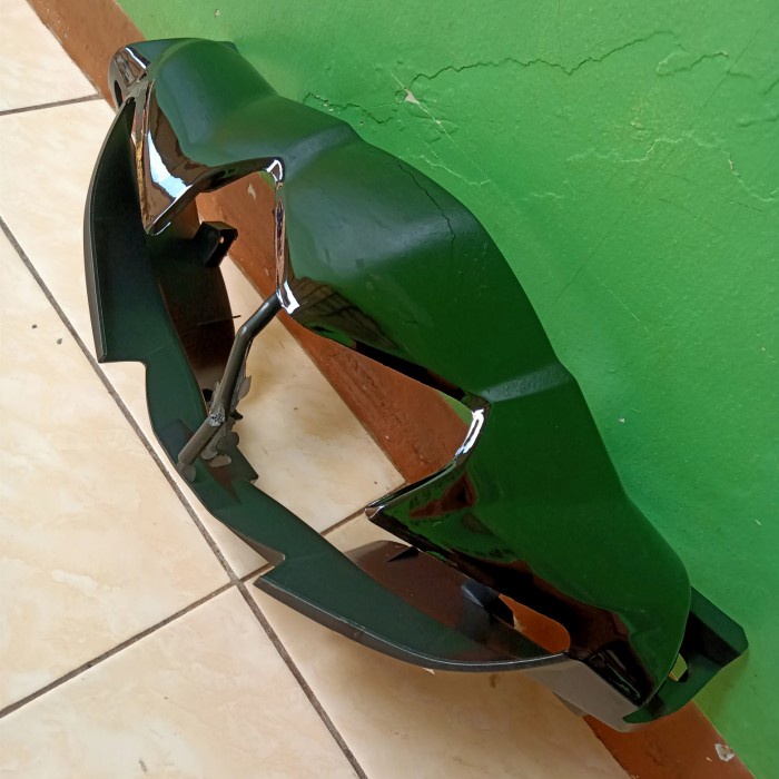 Batok depan plus visor Revo fit lama Revo absolute ,