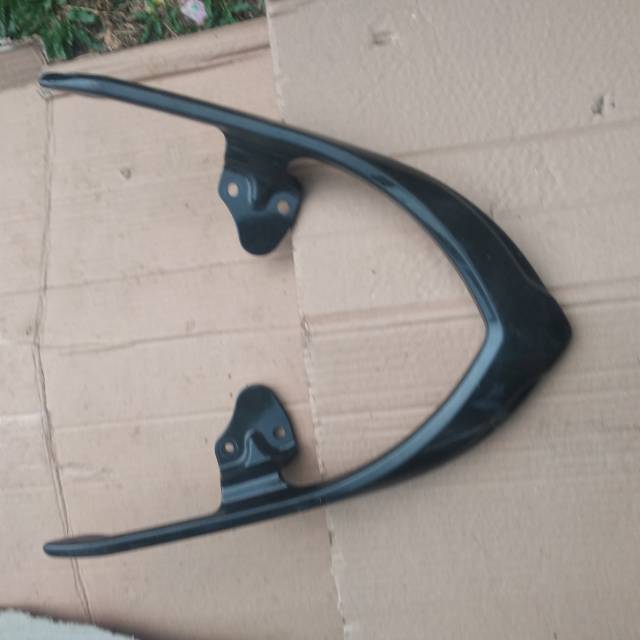 Behel bagasi jok belakang yamaha vega force