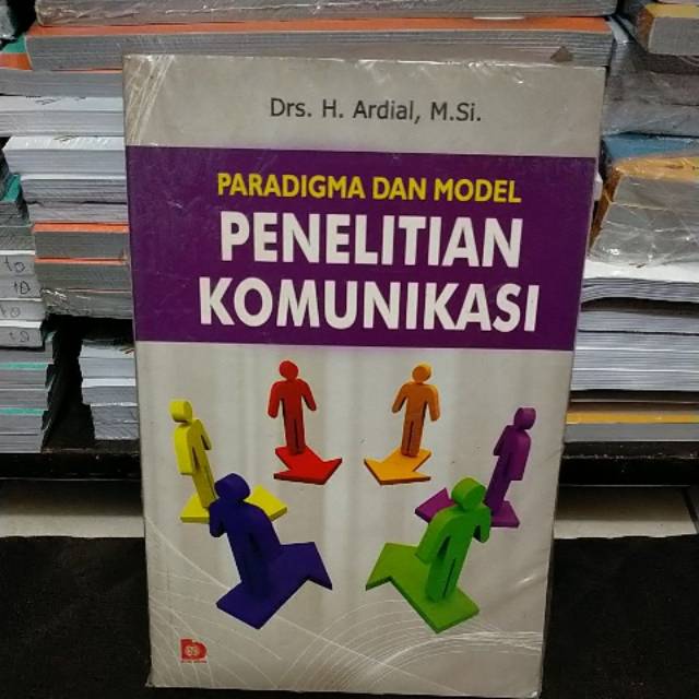 

Buku original paradigma dan model penelitian komunikasi