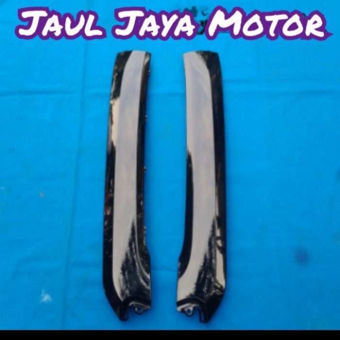 Cover Body Dek Bawah Samping Scoopy Fi New Donat 2018-2020 Hitam