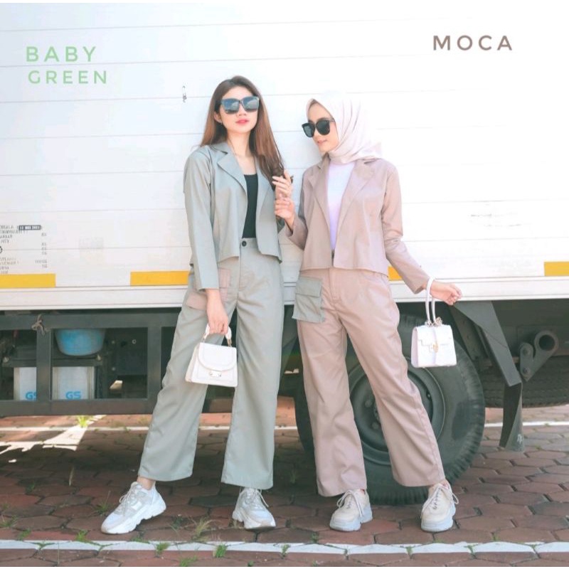 One Set Wanita - Setelan Blazer - One Set Blazer - Blazer Crop - Polos - Jumbo