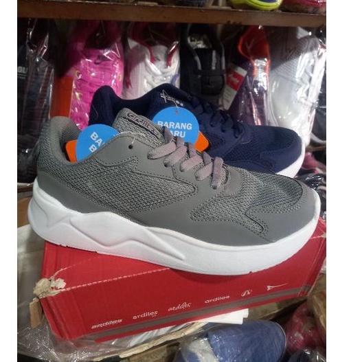 sepatu sneakers wanita Ardiles original spokat jj abu-abu