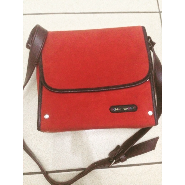 Sling bag rumah warna