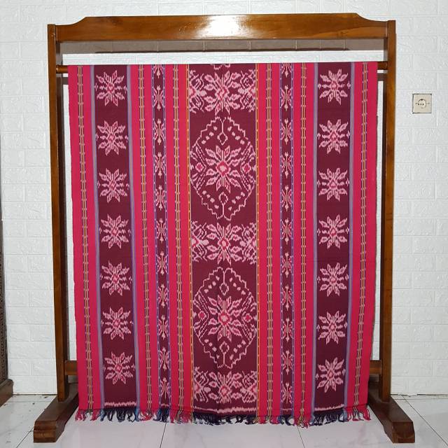 Tenun Lombok Ikat Etnik Flores Baju Celana Nusantara Merah Motif