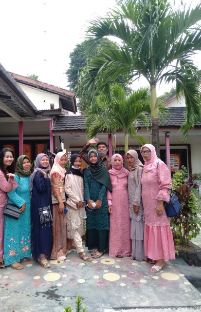 Bswart Batik Hrb026 Kenongo Hem Pendek Padi Pekalongan M L Xl Batik Pria Murah Modern Grosir