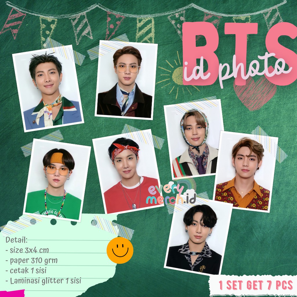 

BTS SEASONS GREETING ID CARD PHOTO SET