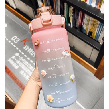 botol minum 2 liter lucu botol minum kekinian viral Gradient Color Sport Water Bottle Botol minum 2L [READY STOCK]