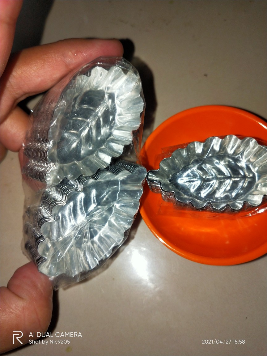 20pcs Cetakan Nastar / Loyang Nastar ( Daun)