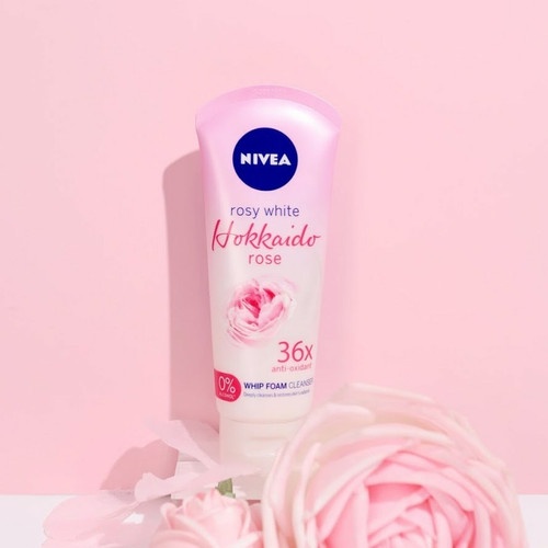 NIVEA Rosy White Hokkaido Rose Cleansing Whip Foam Sabun Pembersih Pencerah Wajah