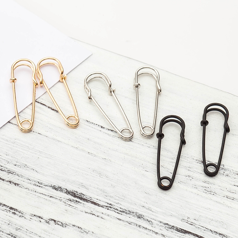 Anting Tusuk Hoop Bentuk Peniti Warna Emas/Silver/Hitam