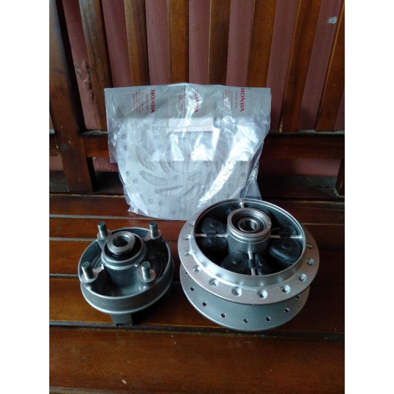 Tromol Supra x125dd kw satu super pnp untuk tiger revo / part lainnya ori
