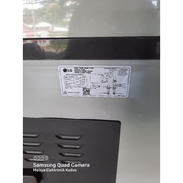 Mesin cuci 2 tabung LG P800N