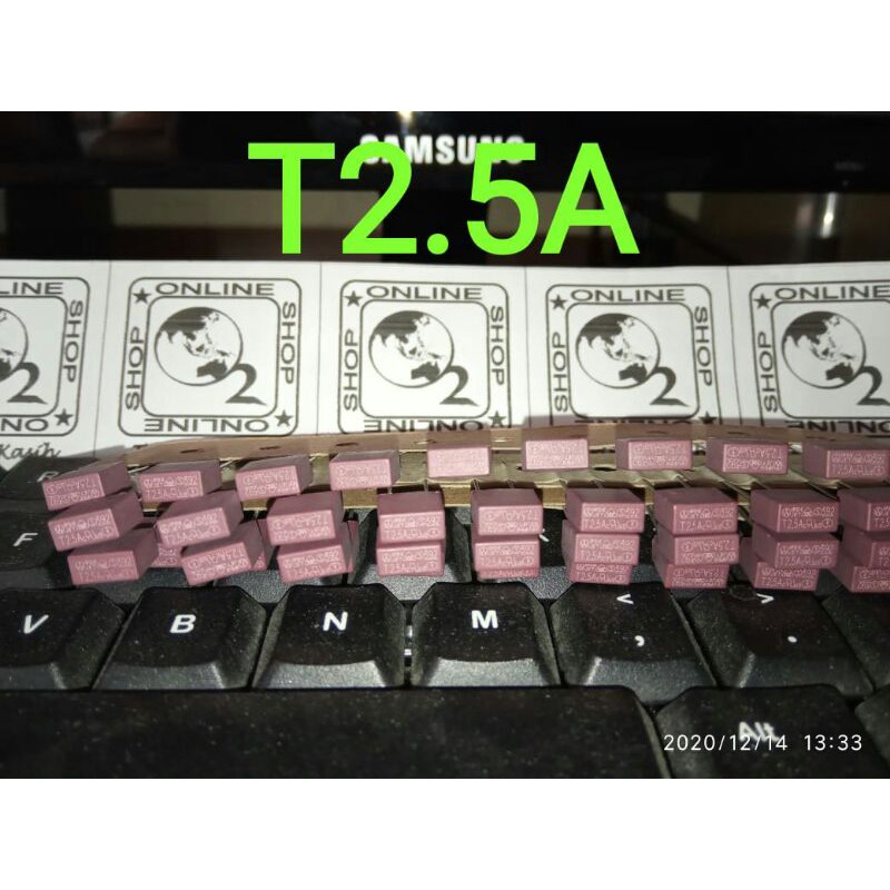 sekring persegi T2.5A Square fuse 2,5 A / 250V
