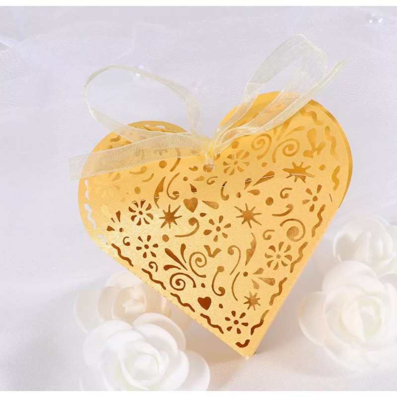 

Kotak Kemasan Souvenir Love Gold