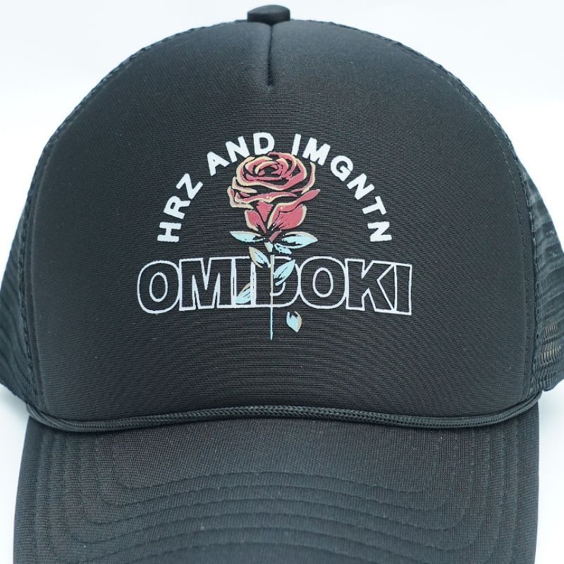 Omidoki Trucker Hat Hitam Rose