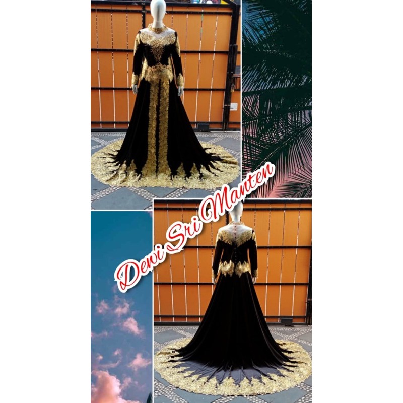 Kebaya bludru hitam....